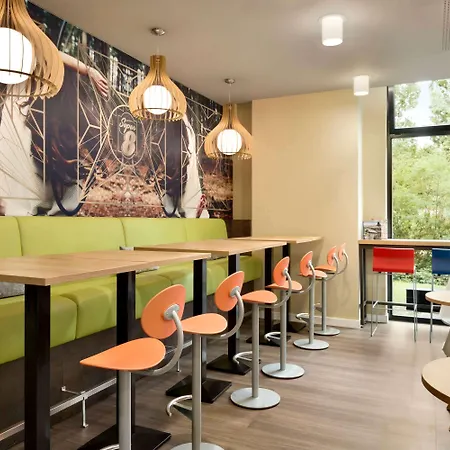 Hotel Super 8 Freiburg im Breisgau