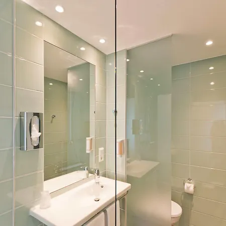 Hotell Super 8 Freiburg im Breisgau