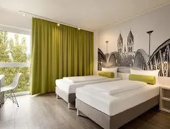 Super 8 Hotell Freiburg im Breisgau