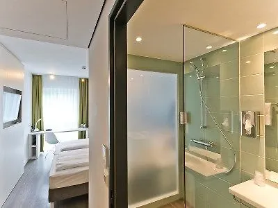 Hotell Super 8