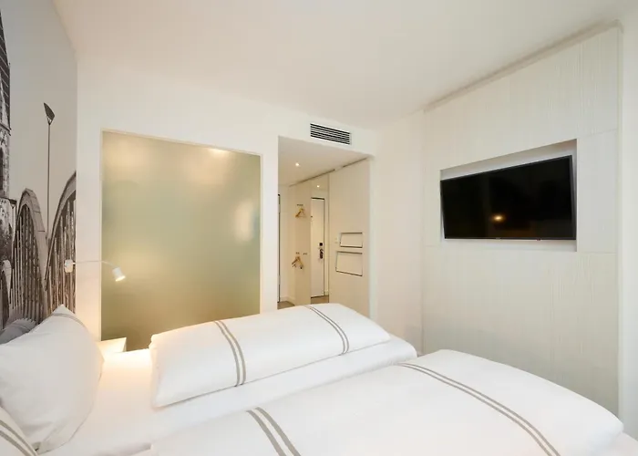 Premier Inn Freiburg City Nord Hotel