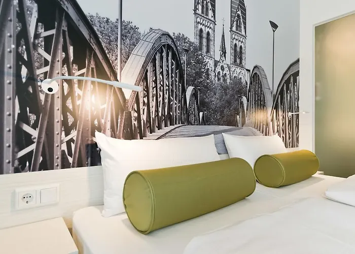 Premier Inn Freiburg City Nord Hotel