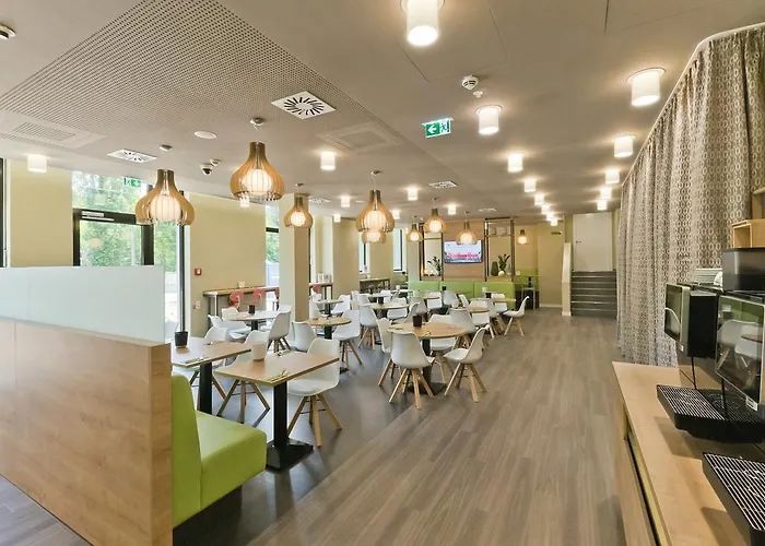 Hotel Premier Inn Freiburg City Nord 3*