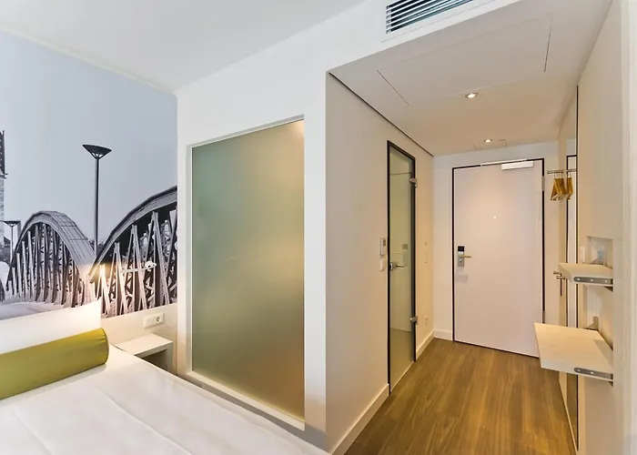 Hotel Super 8 Freiburg im Breisgau